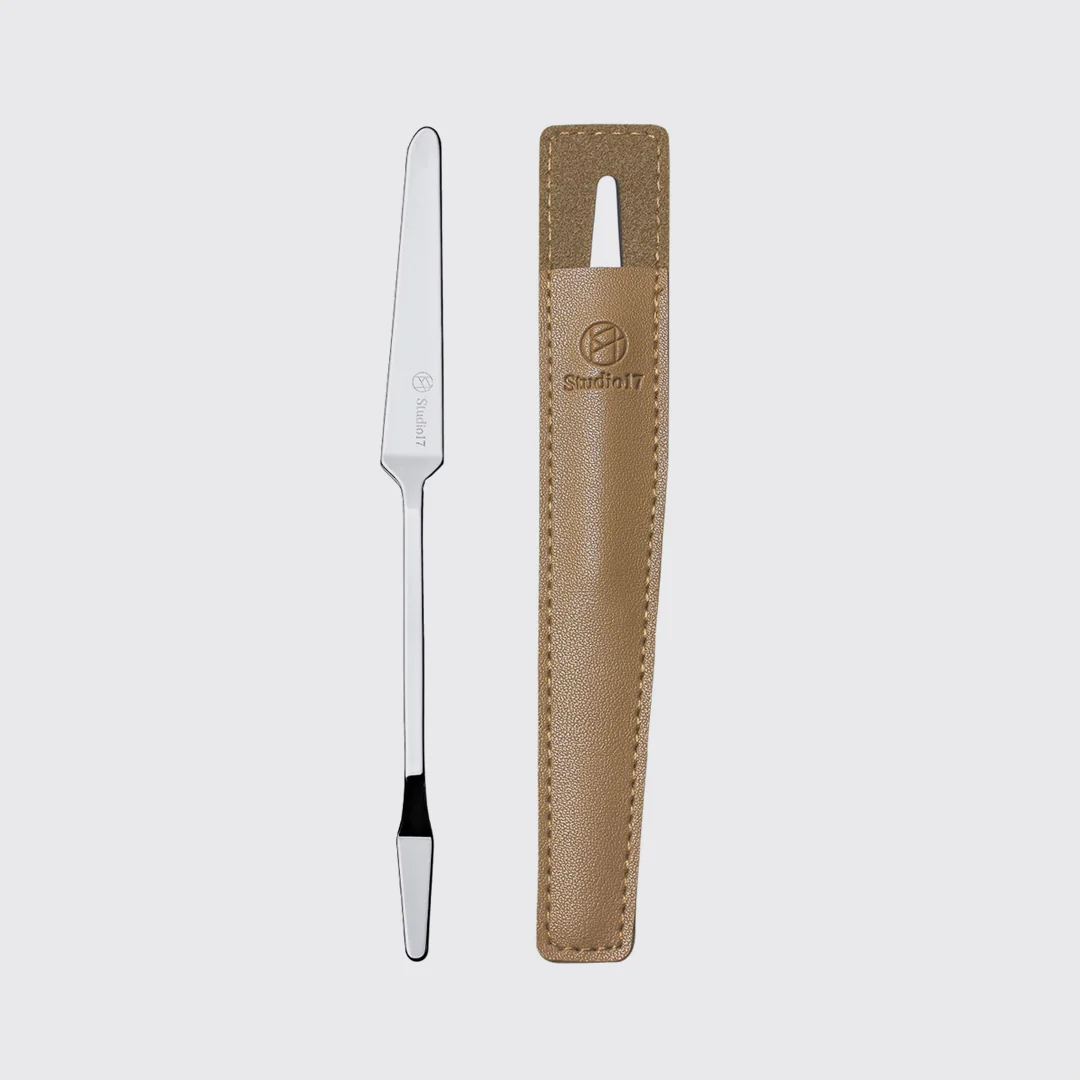 Studio17 Makeup Spatula